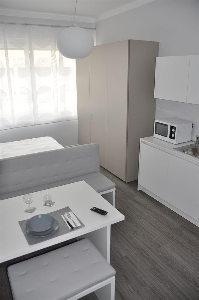 Studio Inn De Angeli Milan Exterior photo
